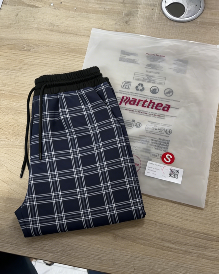 Shirred Plaid Drawstring Waistband Pants#color_black
