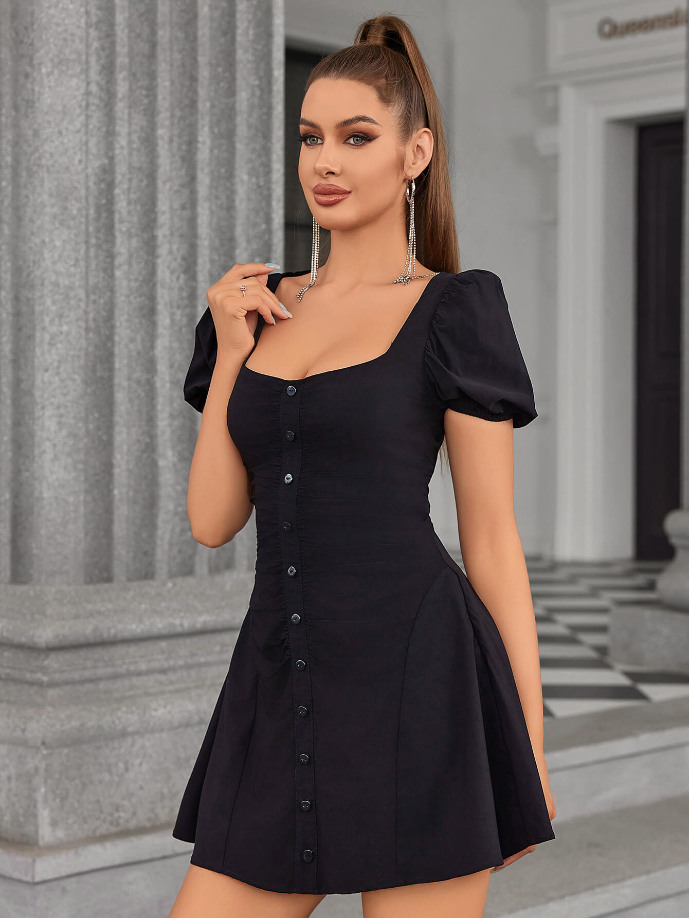  puff sleeve ruched backless dress#color_black
