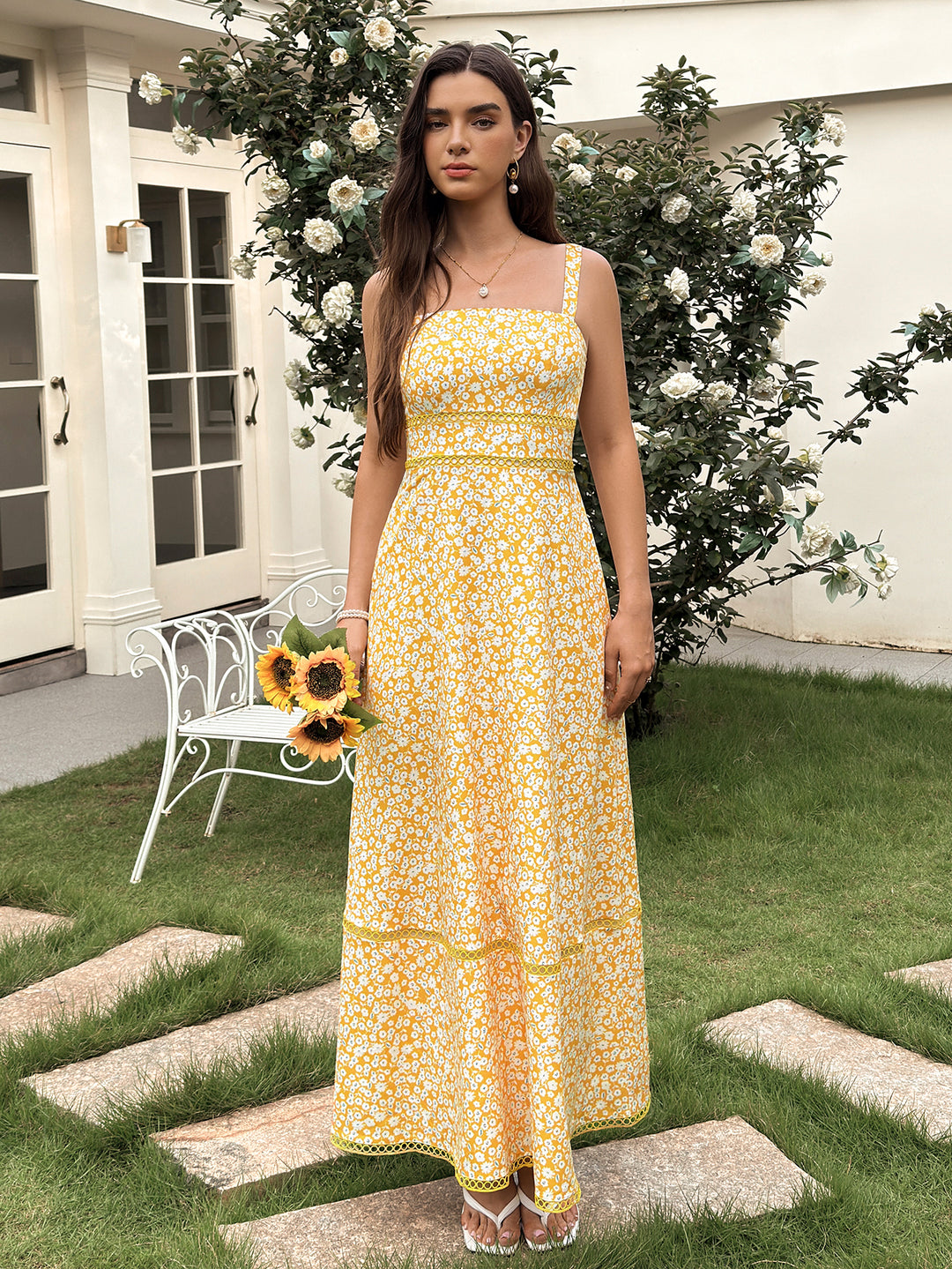 Pocket Square Neck Backless Floral Print Dress