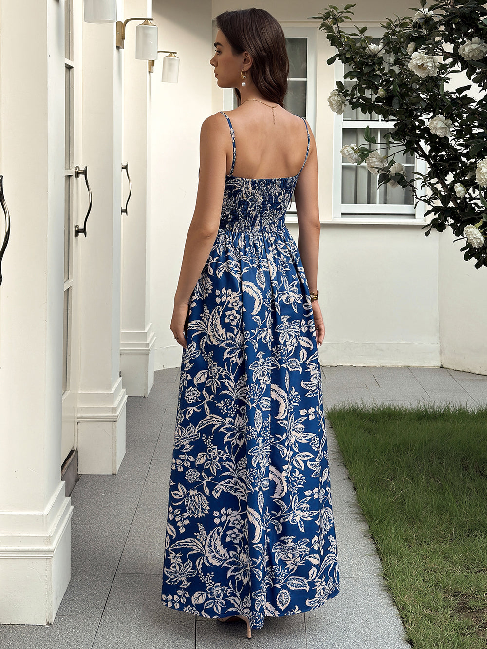 Tie Front Backless Ruched Floral Print Cami Dress#color_navyfloral