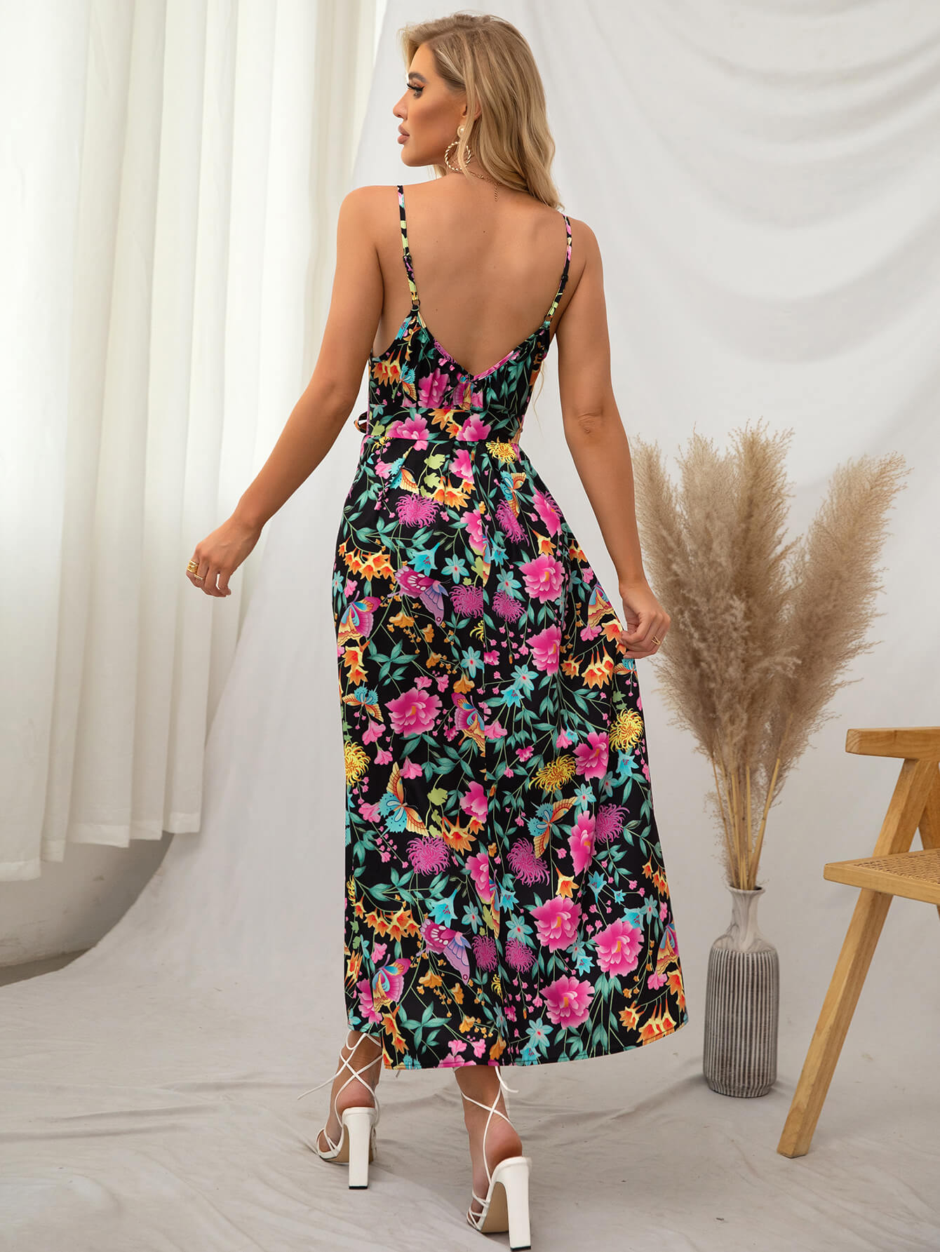     sleeveless floral wrap dress print back#color_print